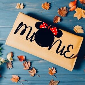 Disney Beige Minnie Mouse Wallet